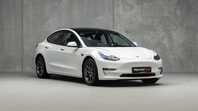 2021 TESLA MODEL 3 - 11