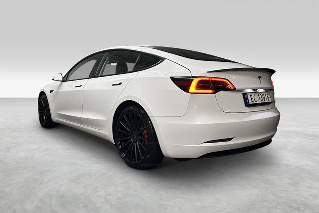 5YJ3E7EC9MF830073 2021 TESLA MODEL 3-4
