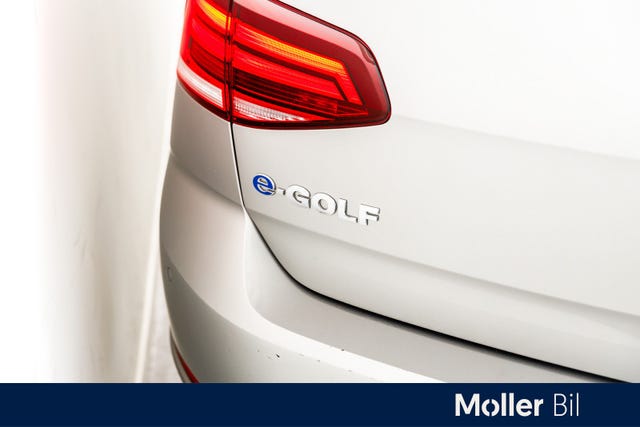 2018 VOLKSWAGEN GOLF - 10