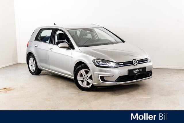 WVWZZZAUZJ8907928 2018 VOLKSWAGEN GOLF-0
