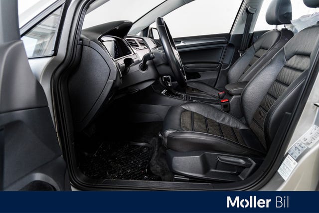 2018 VOLKSWAGEN GOLF - 15
