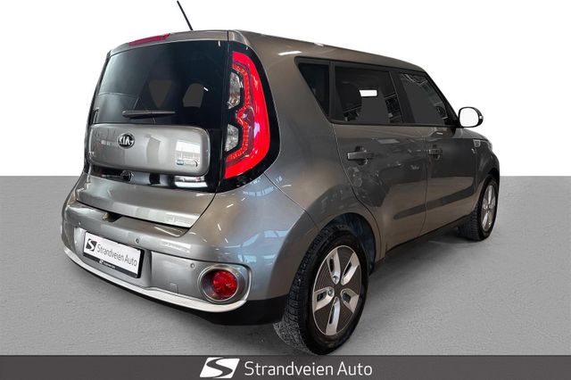 KNAJX81EFK7040046 2019 KIA SOUL-4