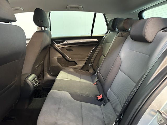 2015 VOLKSWAGEN GOLF - 25