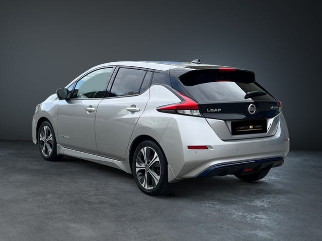 SJNFAAZE1U0008179 2018 NISSAN LEAF-3