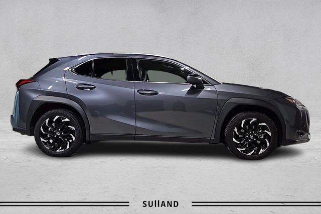 2022 LEXUS UX - 6