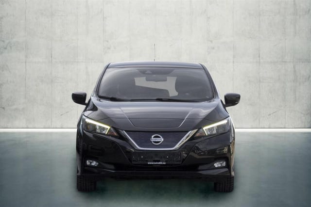 2018 NISSAN LEAF - 8