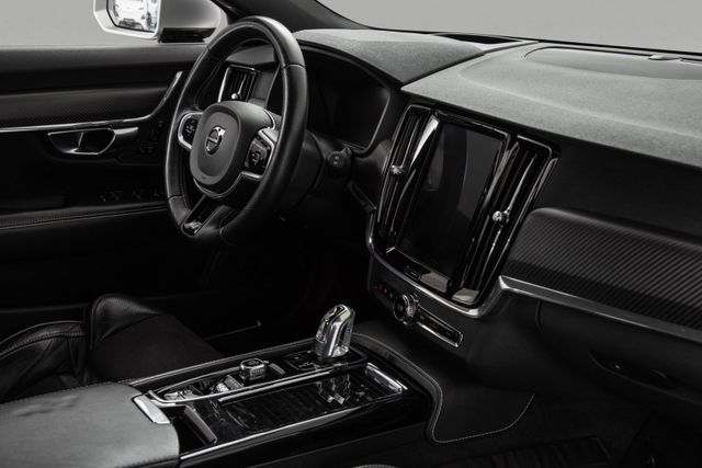 2018 VOLVO V90 - 14