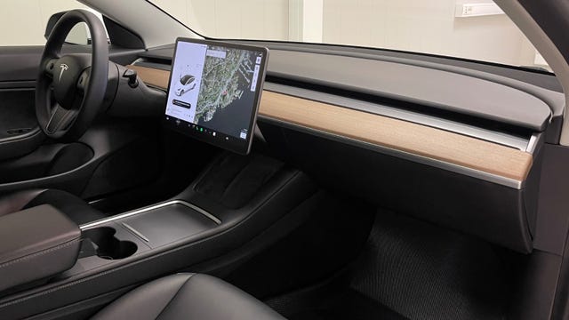2021 TESLA MODEL 3 - 15