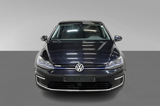 WVWZZZAUZJ8901094 2018 VOLKSWAGEN GOLF-5