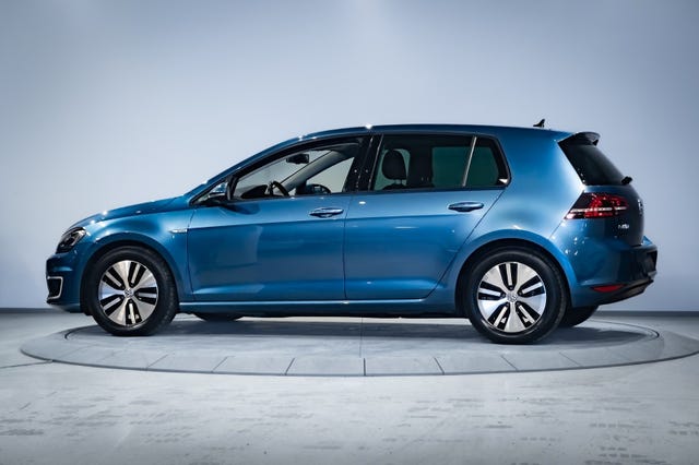 2015 VOLKSWAGEN GOLF - 10