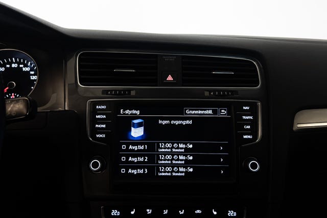 2015 VOLKSWAGEN GOLF - 19