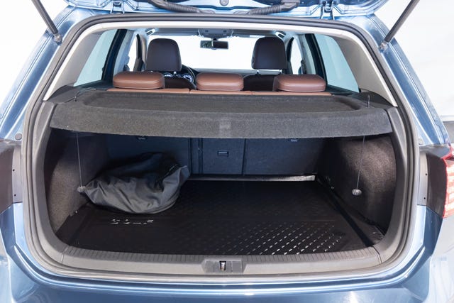 2015 VOLKSWAGEN GOLF - 28