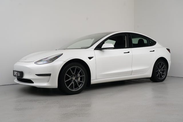 5YJ3E7EB0MF819535 2021 TESLA MODEL 3-2