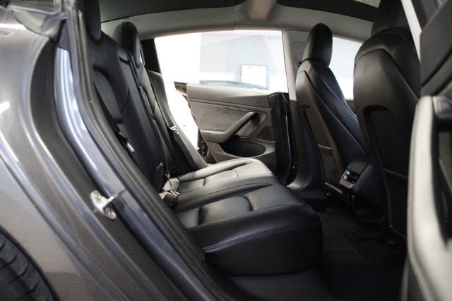 2021 TESLA MODEL 3 - 27