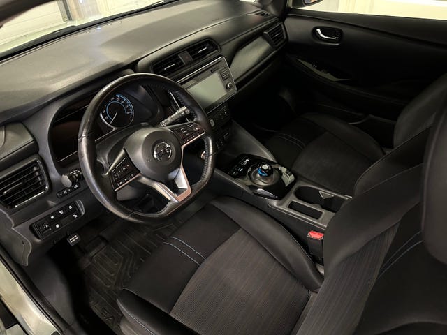 2018 NISSAN LEAF - 7