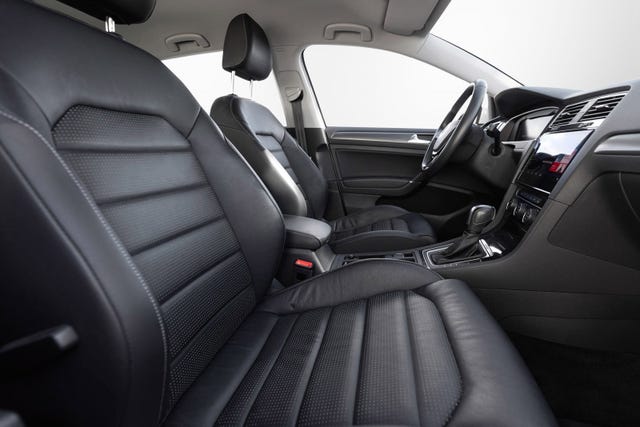 2019 VOLKSWAGEN GOLF - 15