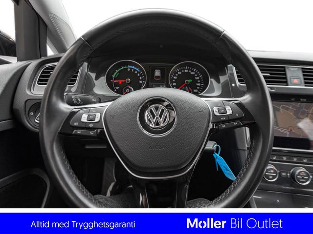 2019 VOLKSWAGEN GOLF - 18