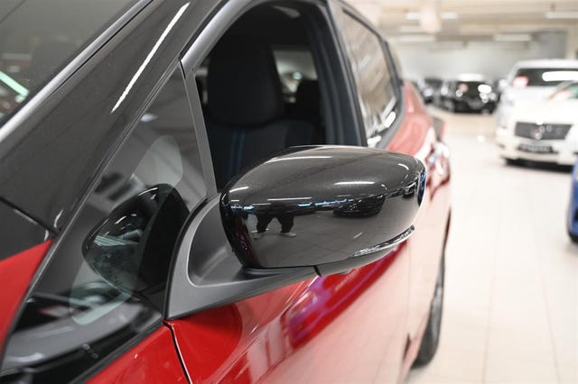 2022 NISSAN LEAF - 12