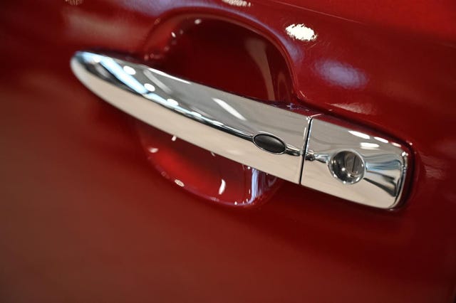 2022 NISSAN LEAF - 13