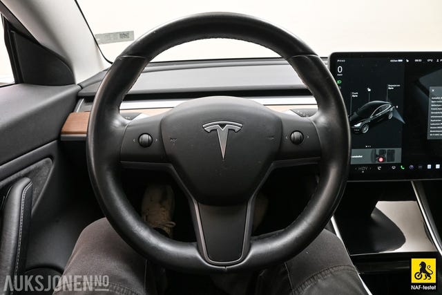 2019 TESLA MODEL 3 - 27