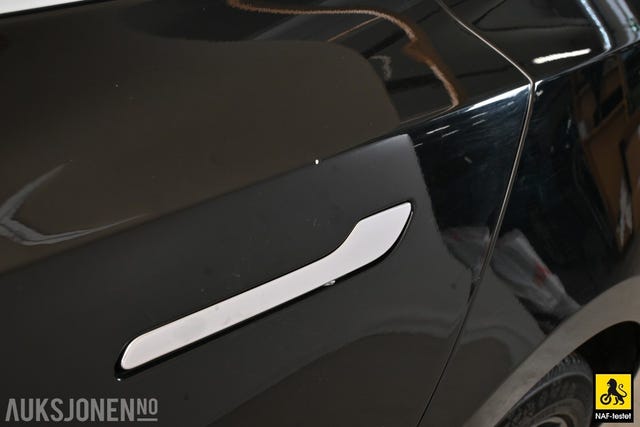 2019 TESLA MODEL 3 - 37