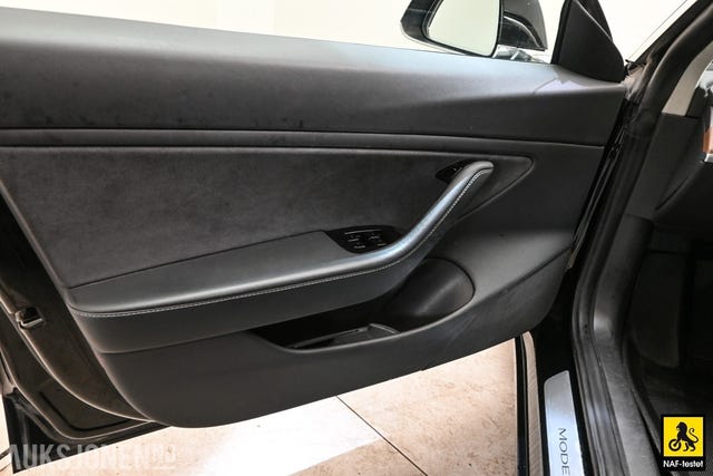 2019 TESLA MODEL 3 - 7