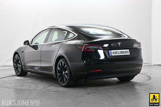 5YJ3E7EB7KF233380 2019 TESLA MODEL 3-5