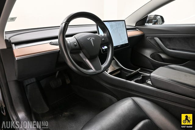 2019 TESLA MODEL 3 - 10