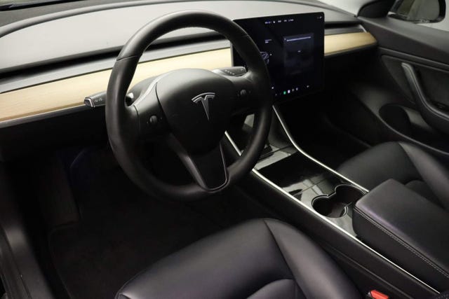 2019 TESLA MODEL 3 - 14