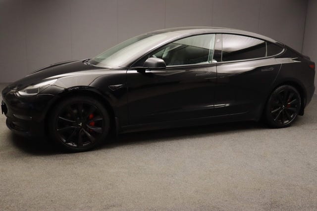 5YJ3E7EB2KF460752 2019 TESLA MODEL 3-5