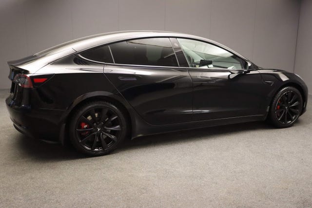 2019 TESLA MODEL 3 - 8