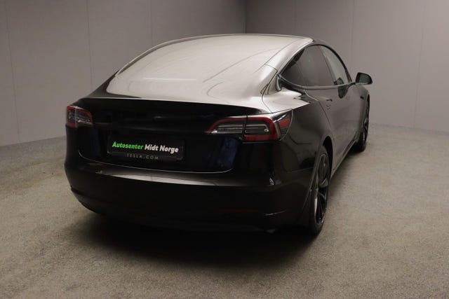 2019 TESLA MODEL 3 - 11