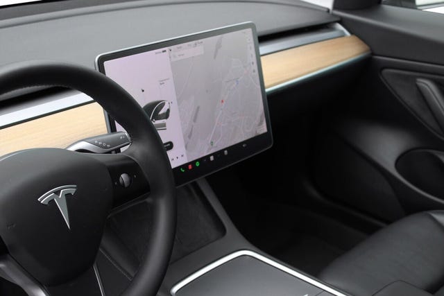 2021 TESLA MODEL 3 - 10