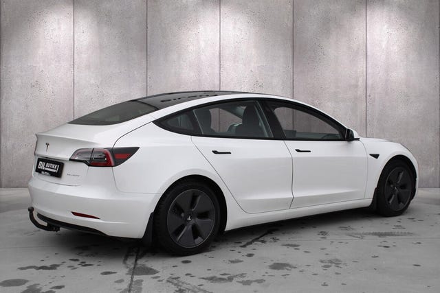 2021 TESLA MODEL 3 - 9