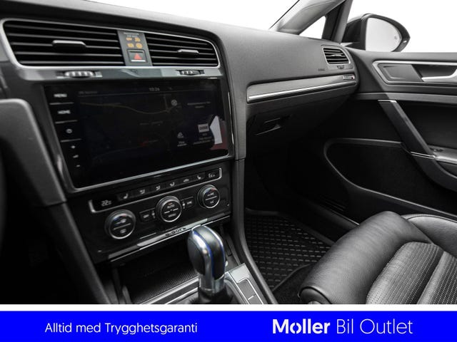 2018 VOLKSWAGEN GOLF - 12