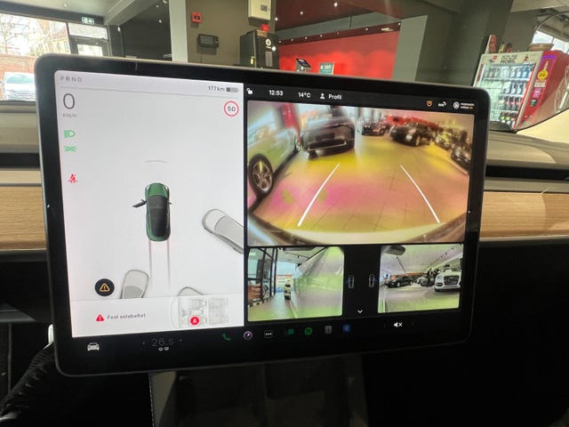 2021 TESLA MODEL 3 - 19