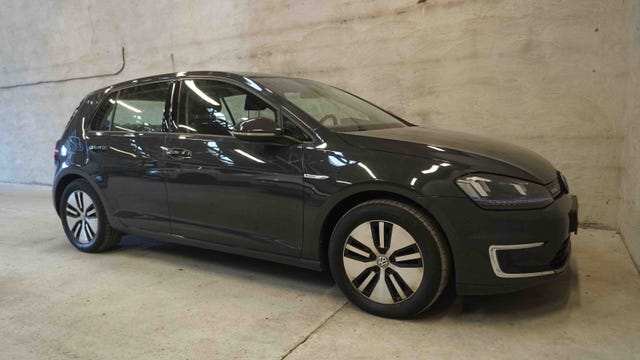 2015 VOLKSWAGEN GOLF - 16
