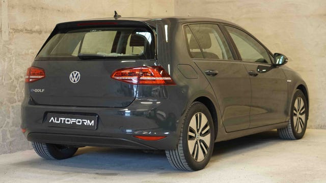2015 VOLKSWAGEN GOLF - 10
