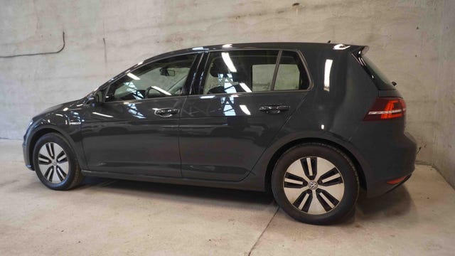2015 VOLKSWAGEN GOLF - 8