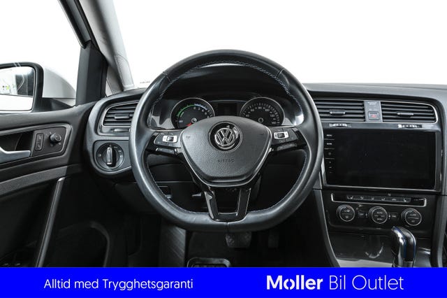 2018 VOLKSWAGEN GOLF - 9