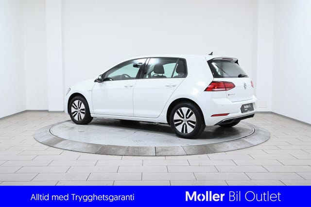 WVWZZZAUZJW903757 2018 VOLKSWAGEN GOLF-4