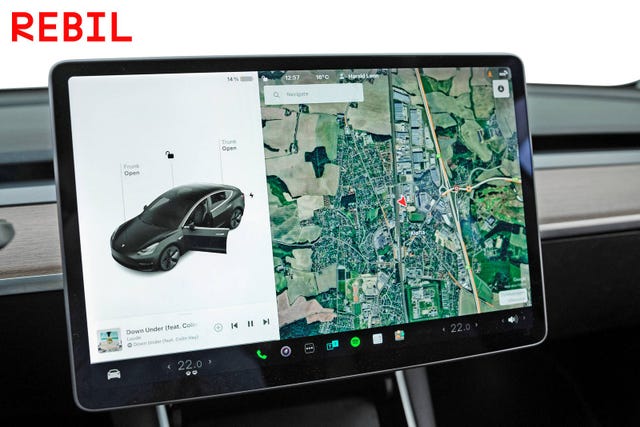 2019 TESLA MODEL 3 - 11