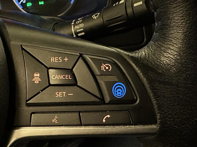 2018 NISSAN LEAF - 9
