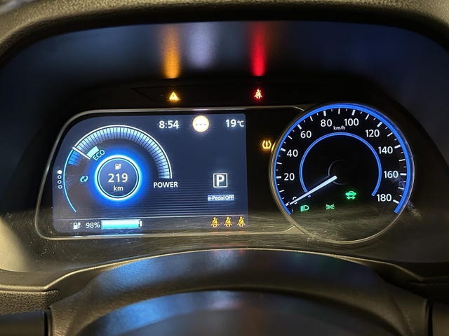 2018 NISSAN LEAF - 7