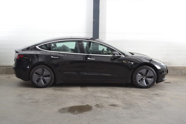 5YJ3E7EBXKF319752 2019 TESLA MODEL 3-2
