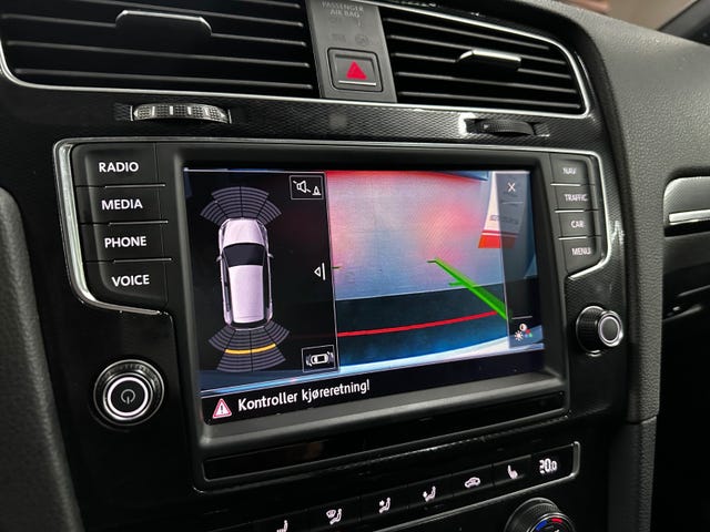 2015 VOLKSWAGEN GOLF - 37