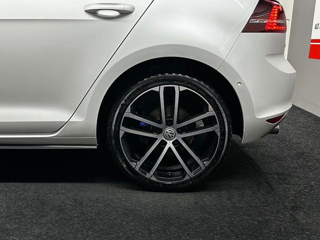 2015 VOLKSWAGEN GOLF - 17