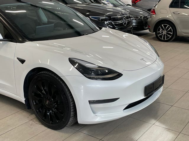 5YJ3E7EB9MF903594 2021 TESLA MODEL 3-1