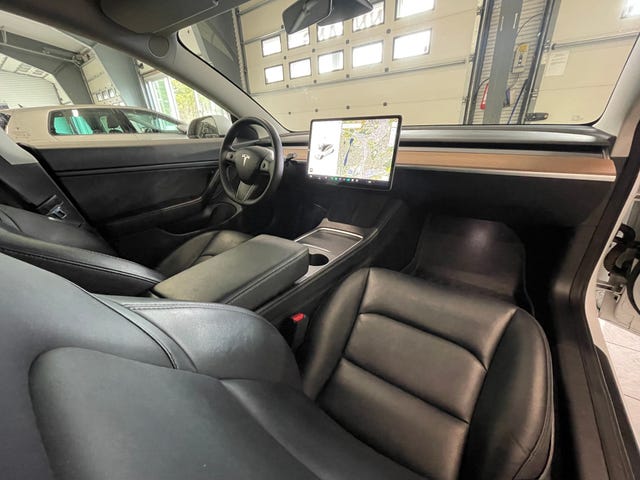 2021 TESLA MODEL 3 - 12