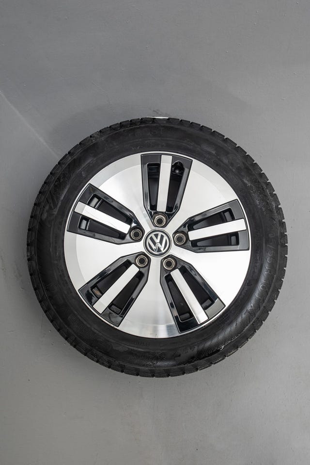 2018 VOLKSWAGEN GOLF - 9